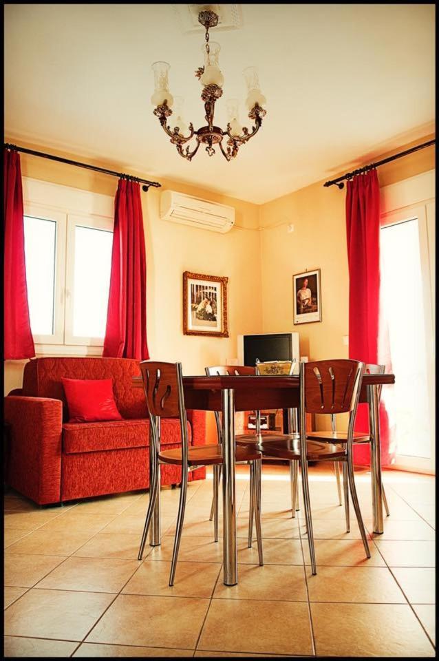 Ilyda Residence Apts สกาลากาลโลนิส ภายนอก รูปภาพ